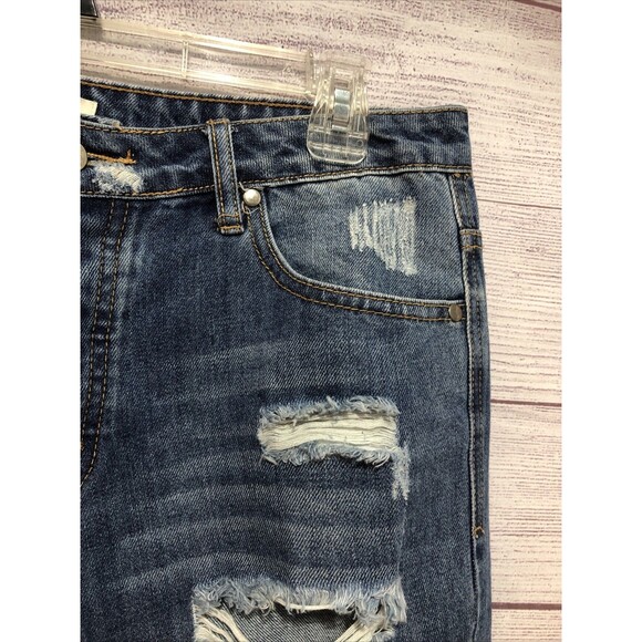 Women’s Easel Destroyed Jeans Sz Large EUC Waist 34” Inseam 27” Raw Hem Cropped - Picture 3 of 9